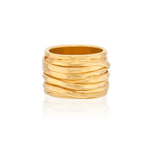 Load image into Gallery viewer, Wavy Twist Band Ring