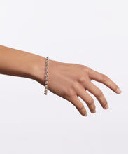 Load image into Gallery viewer, Rolo Chain Bracelet