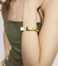 Load image into Gallery viewer, Bangle Bracelet with Square Shape