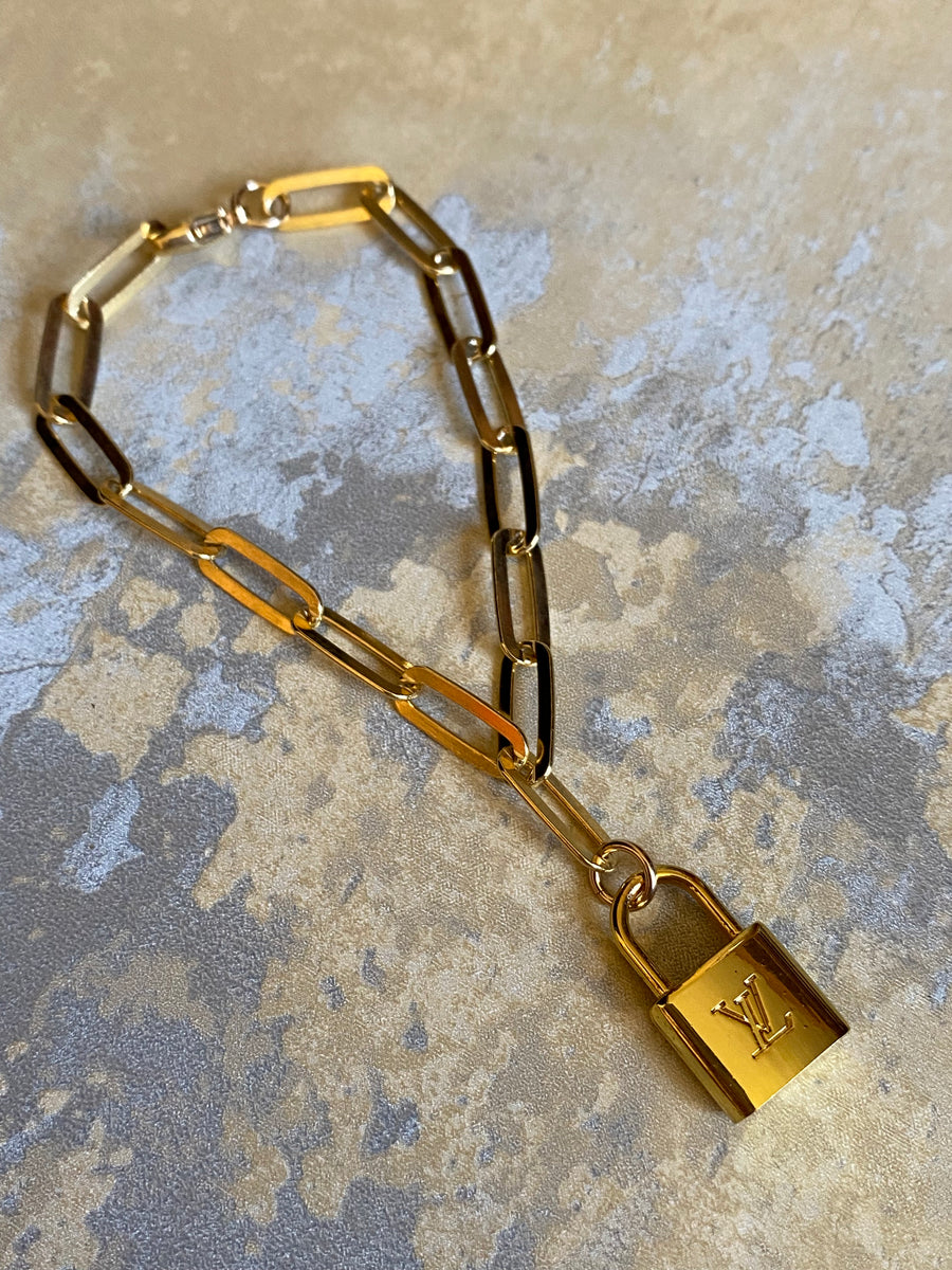 Louis Vuitton LV M68242 19ss dazzle quenching laser bracelet lock