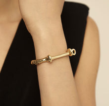 Load image into Gallery viewer, Shackled Bracelet
