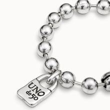 Load image into Gallery viewer, Snowflake Bracelet