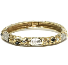 Load image into Gallery viewer, Gold Oval Empire Bangle