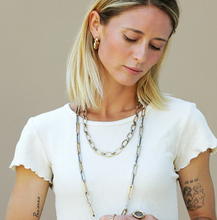 Load image into Gallery viewer, Gold Twisted Link Necklace