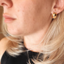 Load image into Gallery viewer, 18k Gold Filled Small Chunky Clicker Hoop Earrings