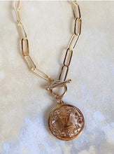 Load image into Gallery viewer, Large LV necklace