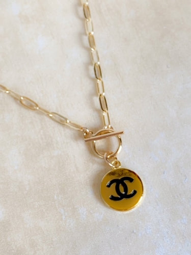 CC gold mini necklace