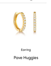 Load image into Gallery viewer, Mini Huggies cz and reversible