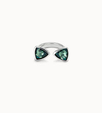 Load image into Gallery viewer, Small trillion ring