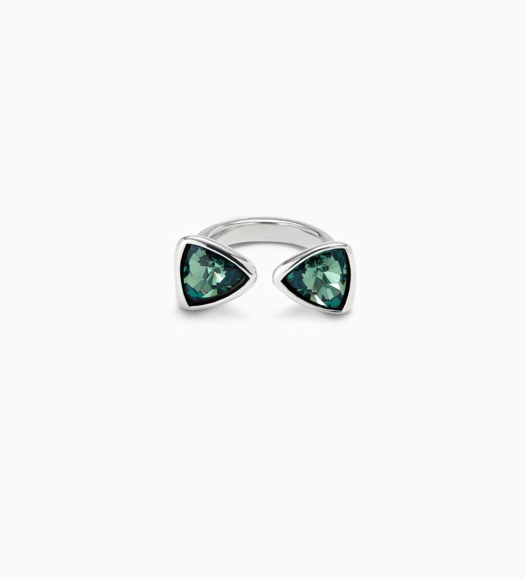 Small trillion ring