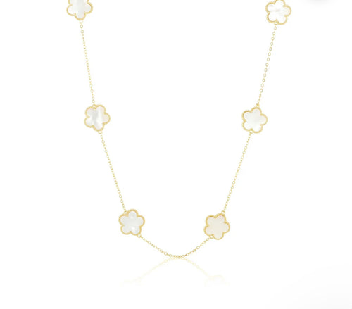 Mother of pearl Clover Necklace