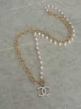 Load image into Gallery viewer, Extra long pearl and gold CC WHITE