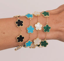 Load image into Gallery viewer, Malachite Green Clover