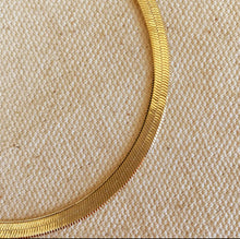 Load image into Gallery viewer, 4mm herringbone bracelet