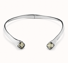 Load image into Gallery viewer, Necklace with White Crystal