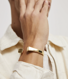 Bangle Bracelet with Square Shape