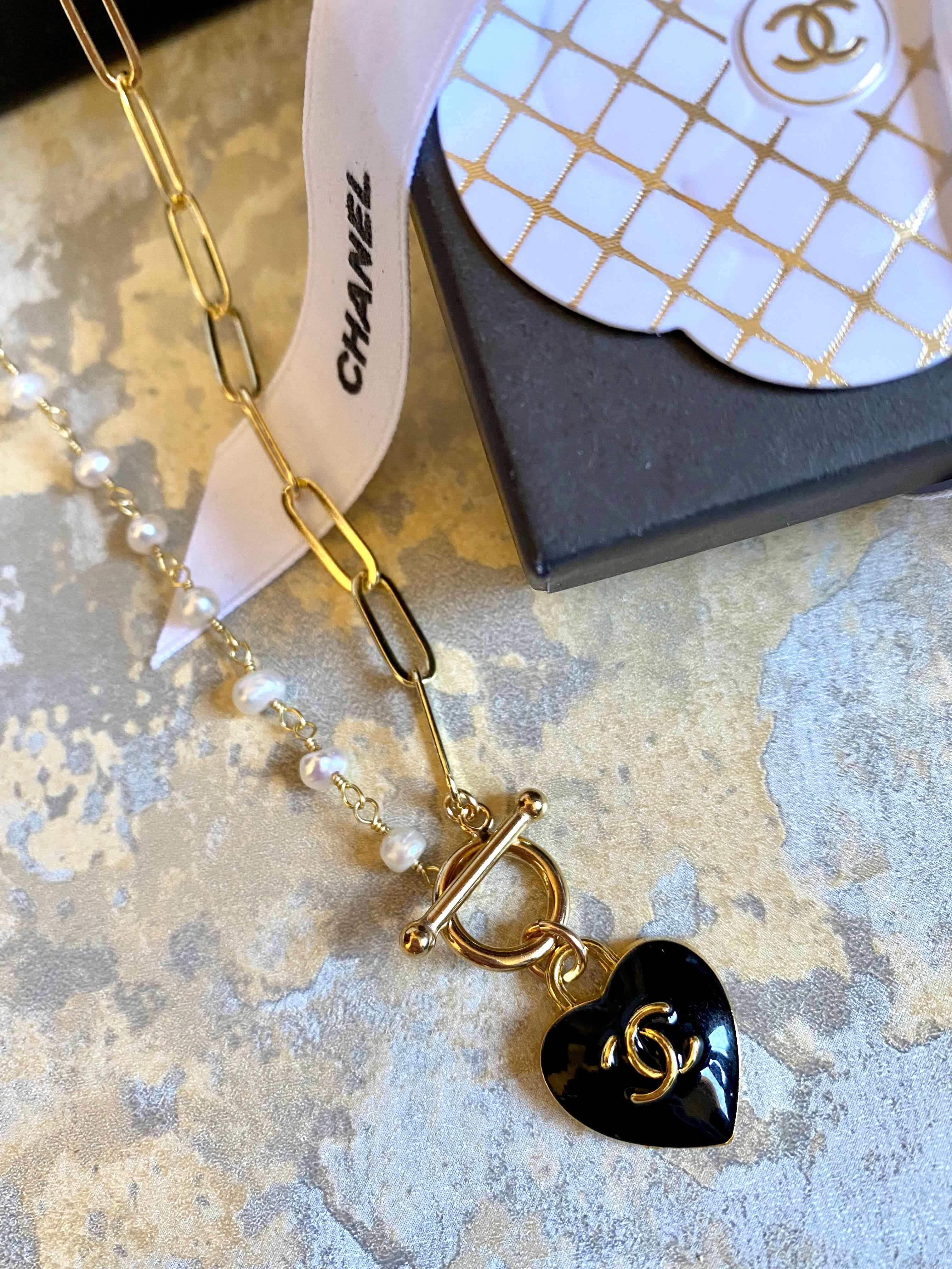 CAEC5ECD-B895-42E6-B8AE-