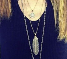 Load image into Gallery viewer, Hestia Necklace