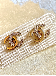 Authentic chanel cc earrings deals