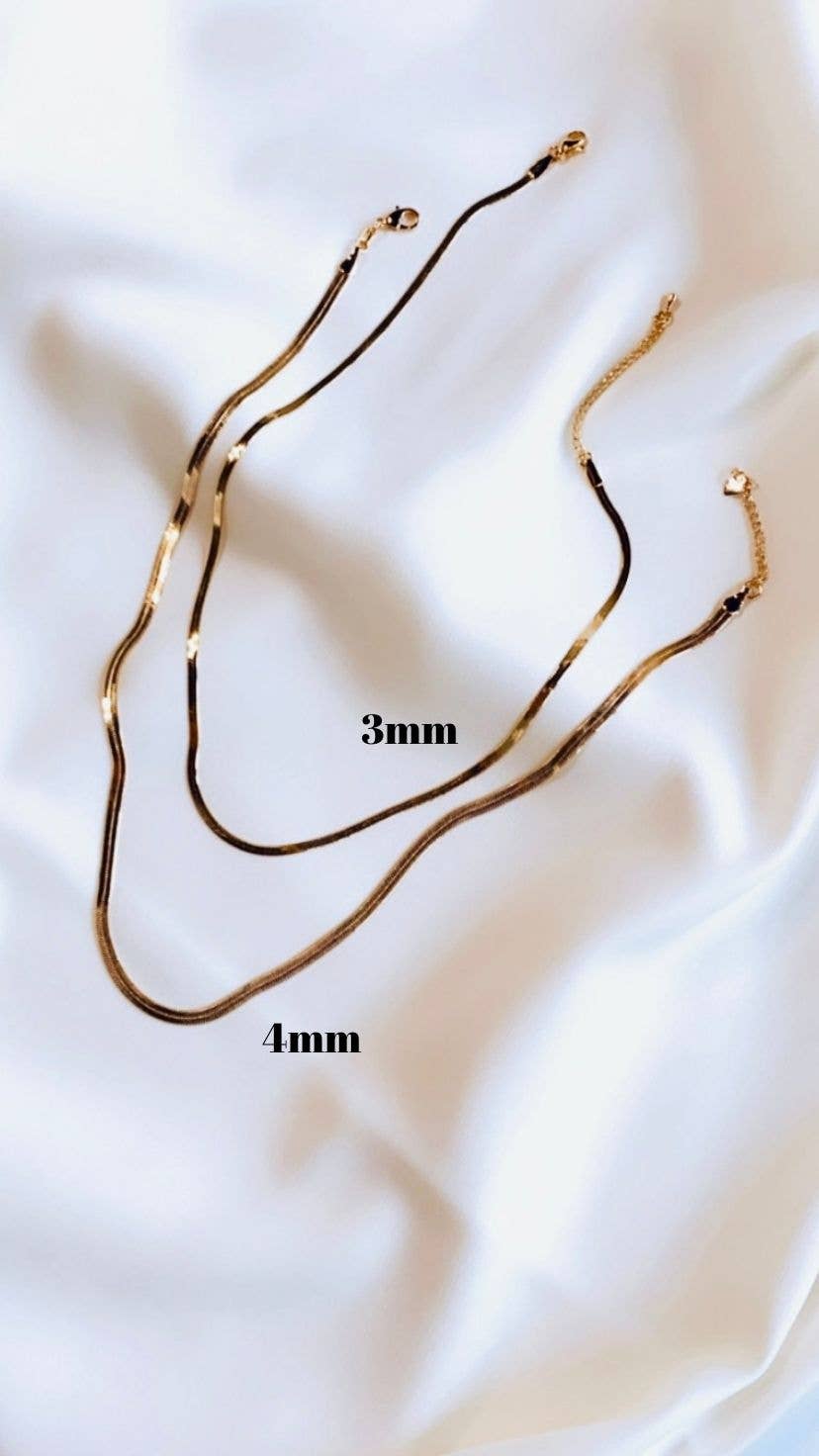 Haley herringbone gold chain necklace: 4mm