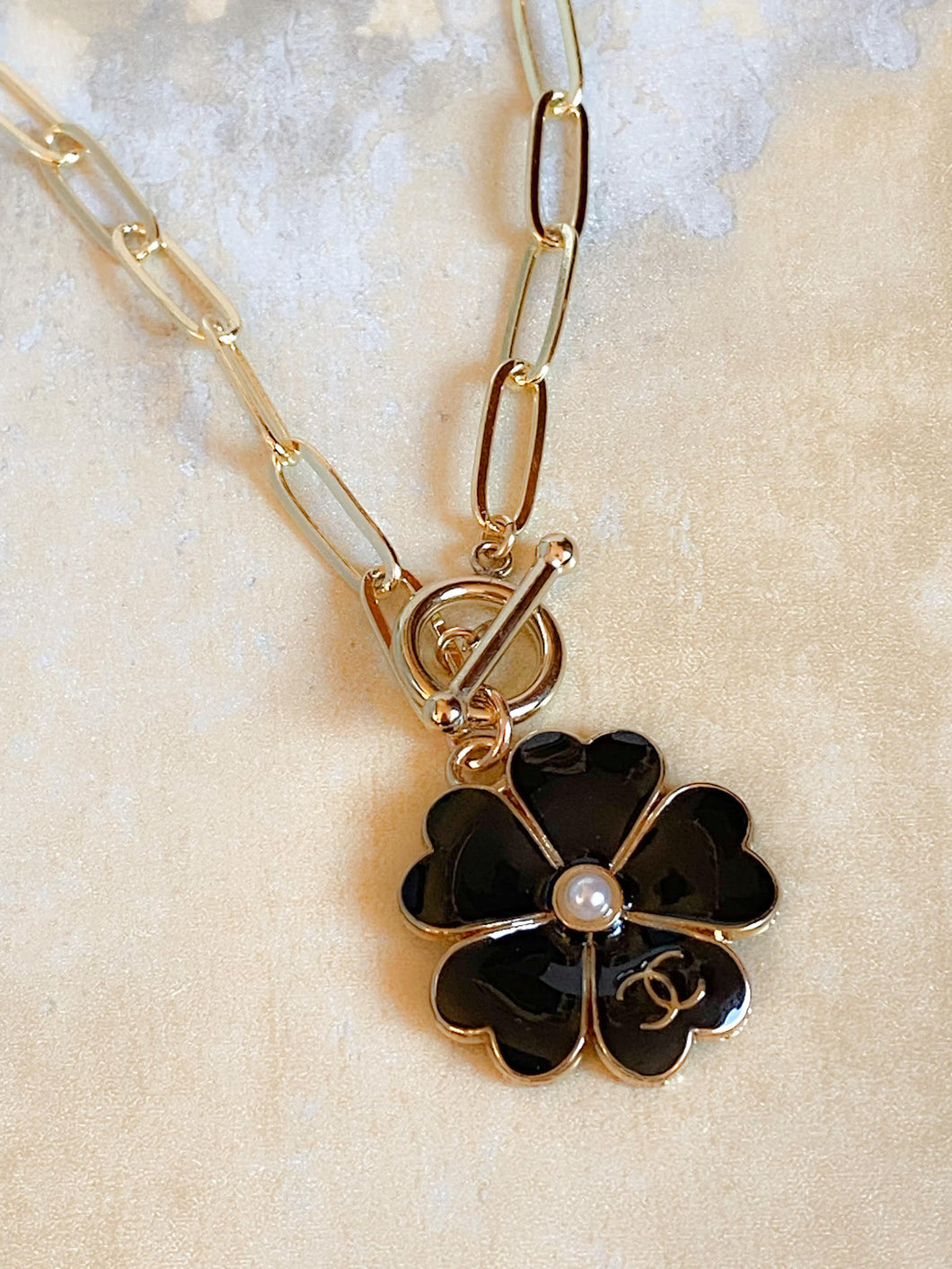 Black Diamond Four Leaf Clover Necklace – Phoenix Roze